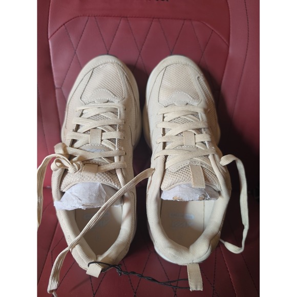 Nike Shoes - Avia Women's Athletic FaSize Us 8